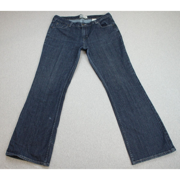 Levi Jeans Womens 16 Blue Strauss Signature Bootcut Leg Stretch - Picture 1 of 8